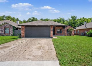 2133 Harbor Drive, Norman, OK 73071