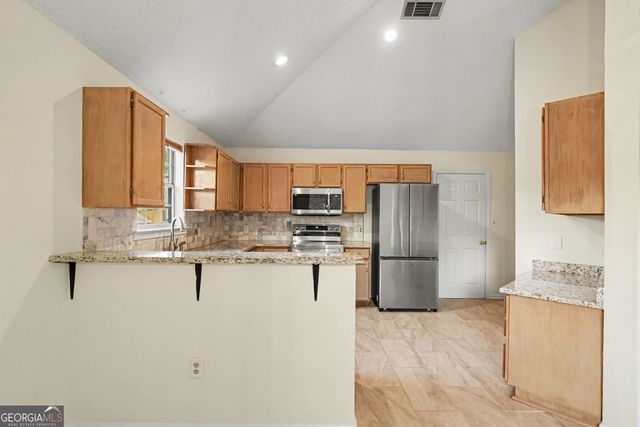 6349 Breckenridge Run, Rex, GA 30273