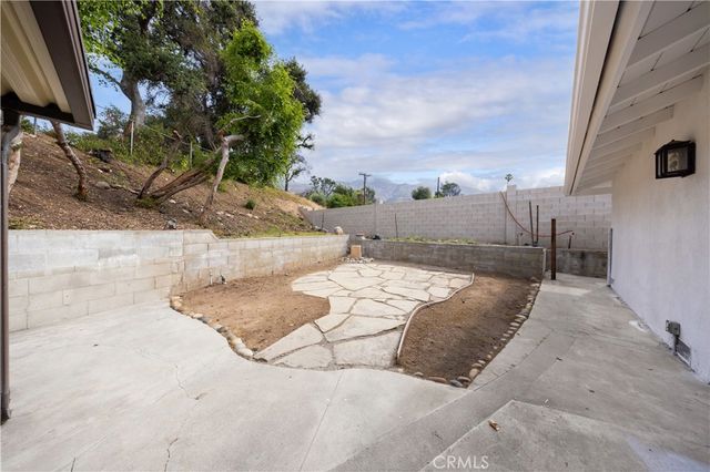 237 W Loma Alta, Altadena, CA 91001