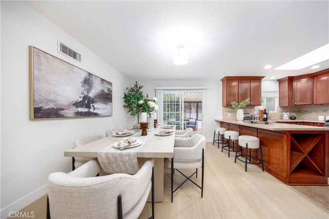 237 W Loma Alta, Altadena, CA 91001