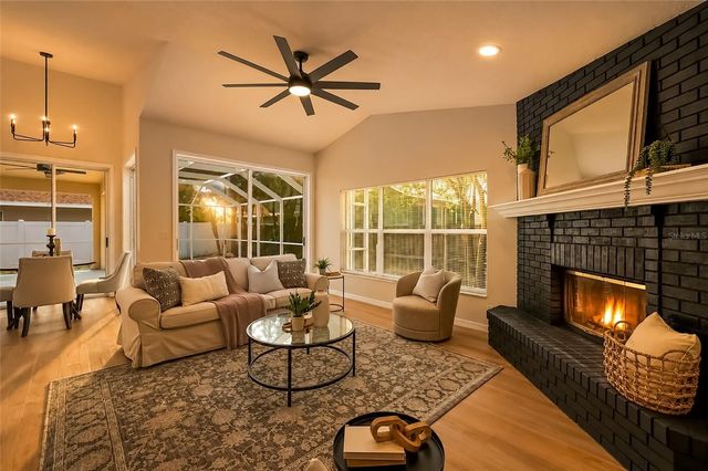 1887 WOOD BEND STREET, Tarpon Springs, FL 34689