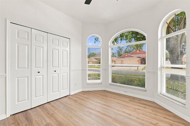 1887 WOOD BEND STREET, Tarpon Springs, FL 34689