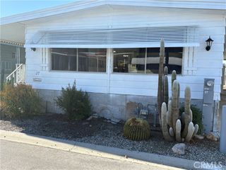 1895 W Devonshire Avenue 27, Hemet, CA 92545