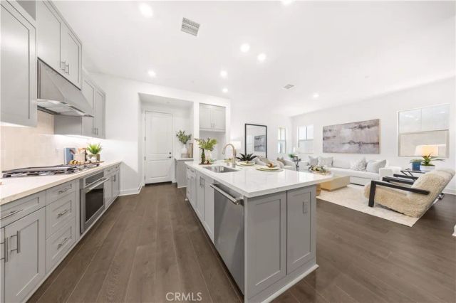 149 Great Park Blvd, Irvine, CA 92618