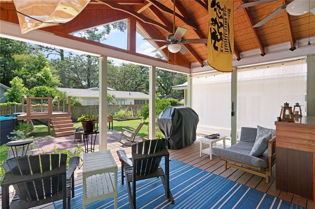 105 Ledbetter Ave, St Simons Island, GA 31522