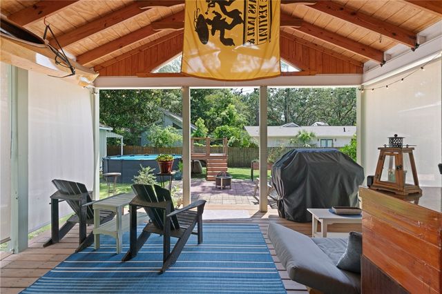 105 Ledbetter Ave, St Simons Island, GA 31522