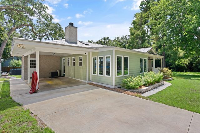 105 Ledbetter Ave, St Simons Island, GA 31522