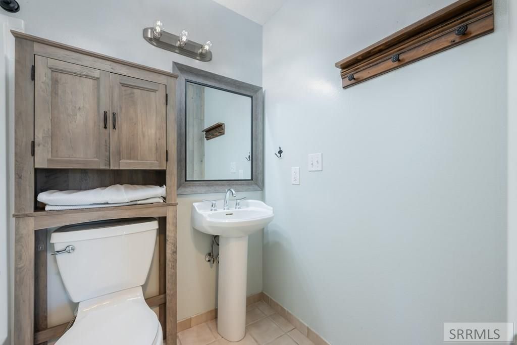 Image 15 of property listing at 12000 S Sunrise Circle, Idaho Falls, ID 83404