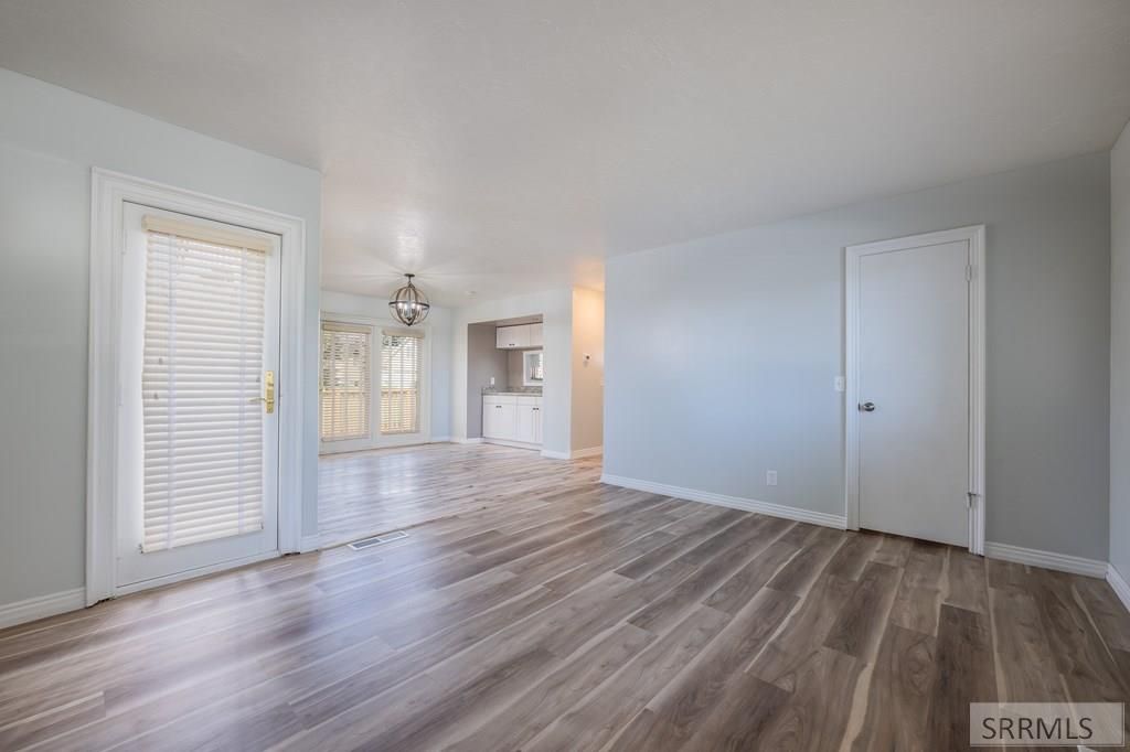 Image 20 of property listing at 12000 S Sunrise Circle, Idaho Falls, ID 83404