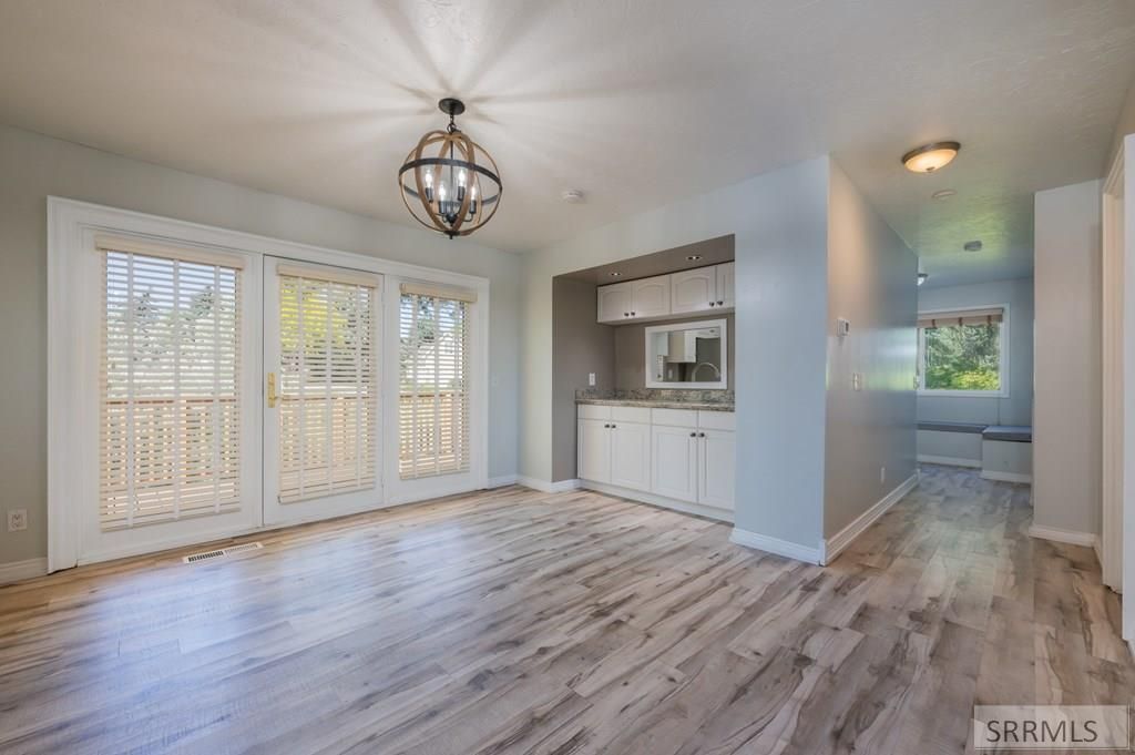 Image 3 of property listing at 12000 S Sunrise Circle, Idaho Falls, ID 83404