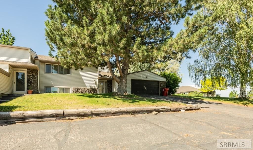 Image 46 of property listing at 12000 S Sunrise Circle, Idaho Falls, ID 83404