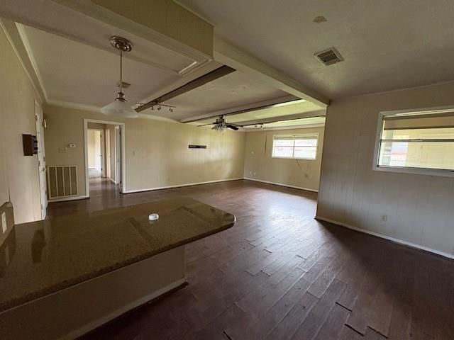 3416 Walnut Drive, Bay City, TX 77414