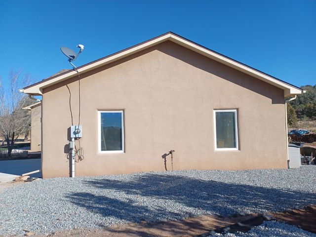 12 Calle Conejo Road, Tijeras, NM 87059