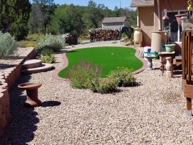 12 Calle Conejo Road, Tijeras, NM 87059