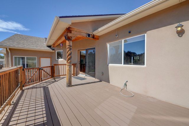 12 Calle Conejo Road, Tijeras, NM 87059