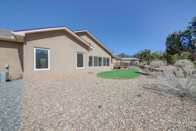 12 Calle Conejo Road, Tijeras, NM 87059