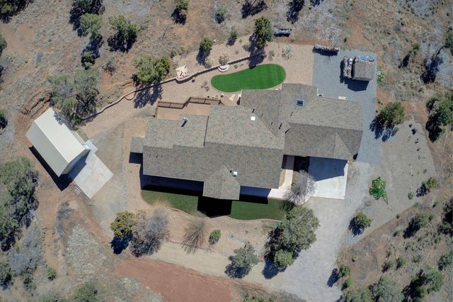 12 Calle Conejo Road, Tijeras, NM 87059