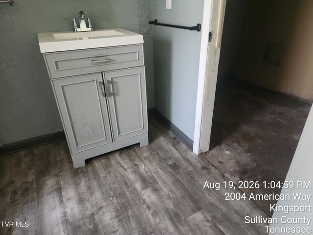 3910 Bond Drive, Kingsport, TN 37664