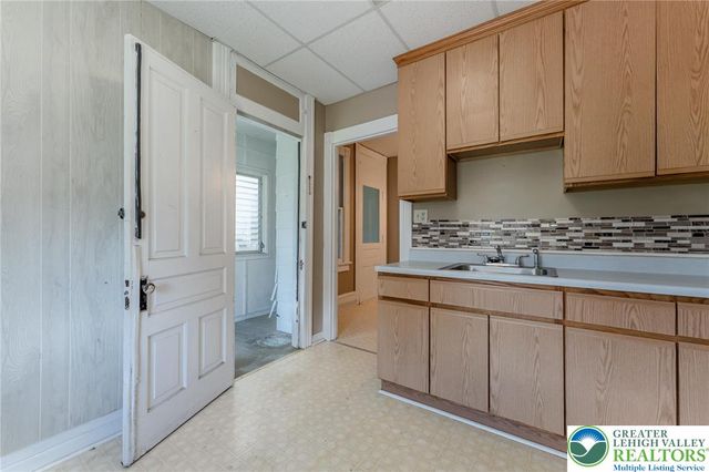 122 North 4th Street, Lehighton Boro, PA 18235