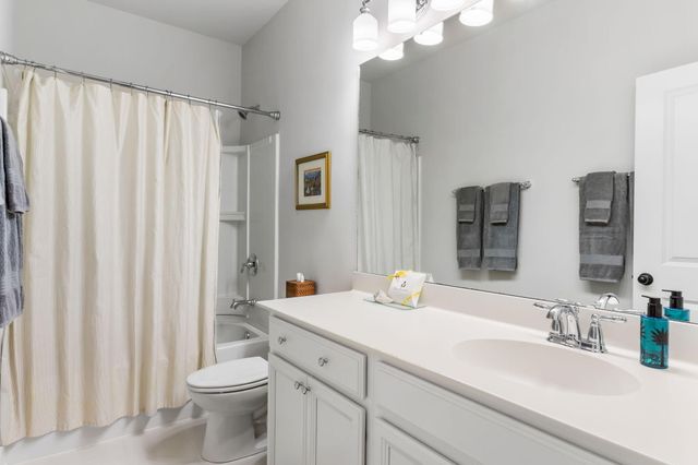 1916 Fleming Woods Road, Charleston, SC 29412