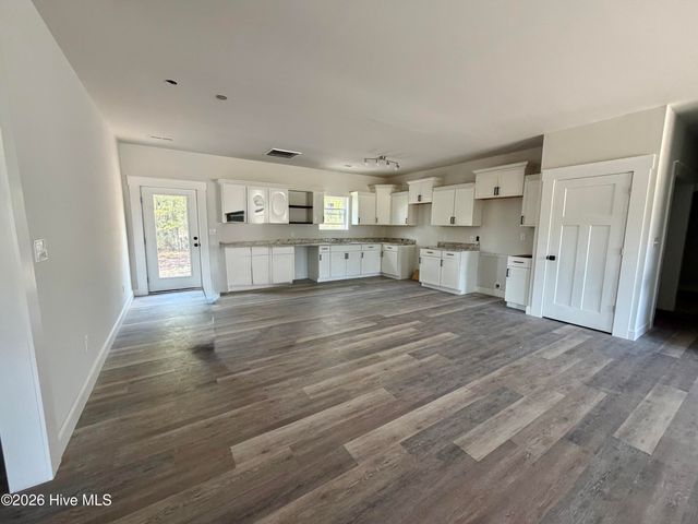 504 Saratoga Road, Sneads Ferry, NC 28460