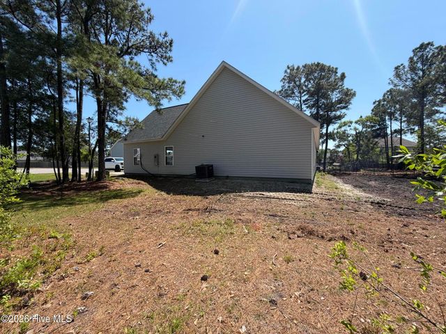 504 Saratoga Road, Sneads Ferry, NC 28460