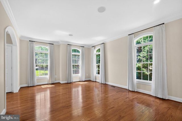 11700 TALLEY CT, Oakton, VA 22124