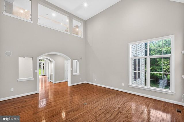 11700 TALLEY CT, Oakton, VA 22124