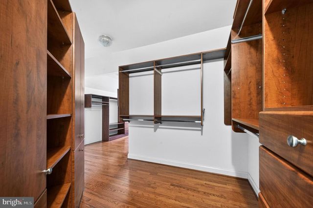 11700 TALLEY CT, Oakton, VA 22124