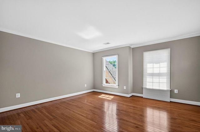 11700 TALLEY CT, Oakton, VA 22124