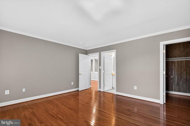 11700 TALLEY CT, Oakton, VA 22124