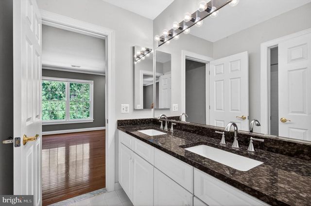 11700 TALLEY CT, Oakton, VA 22124