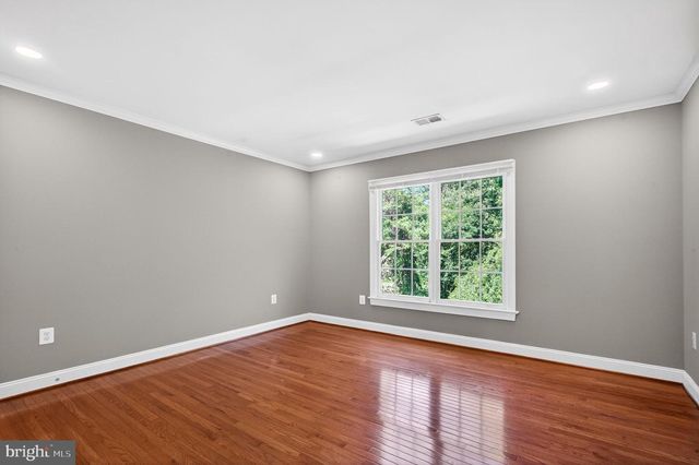 11700 TALLEY CT, Oakton, VA 22124