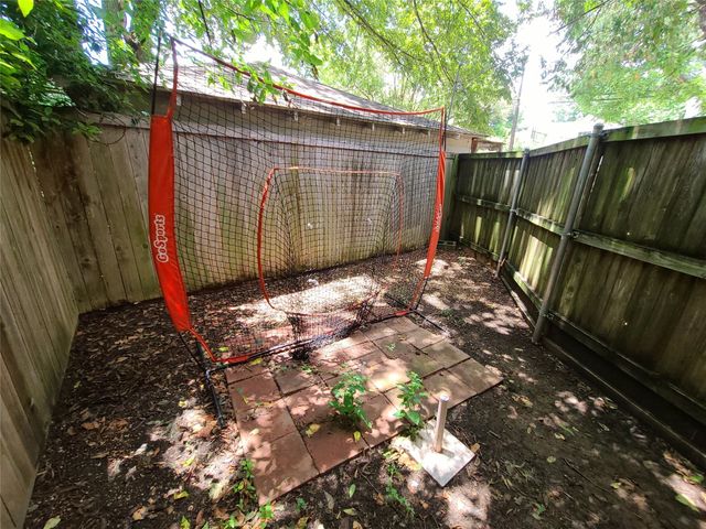 6202 Goliad Avenue, Dallas, TX 75214