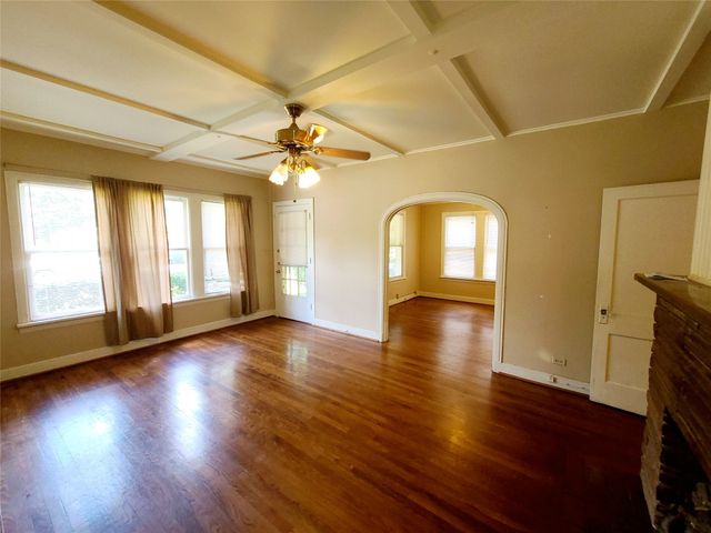 6202 Goliad Avenue, Dallas, TX 75214