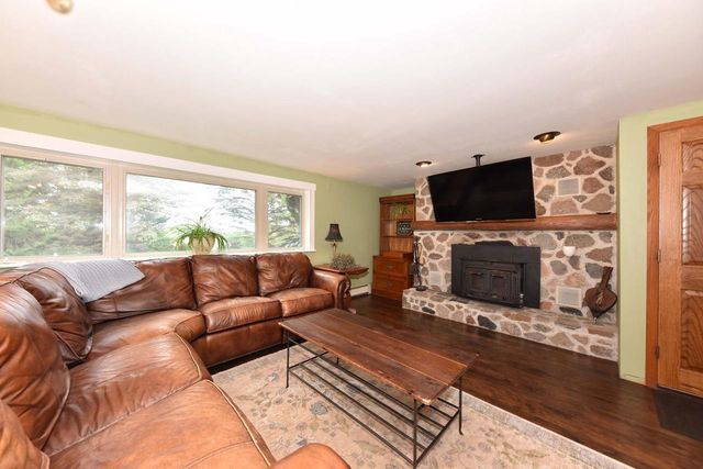741 Decorah ROAD, West Bend, WI 53095