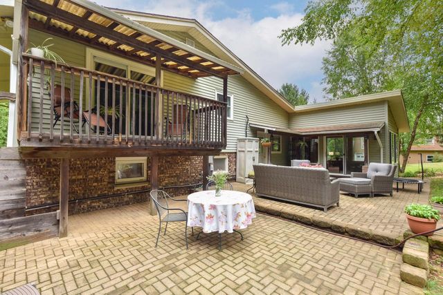 741 Decorah ROAD, West Bend, WI 53095