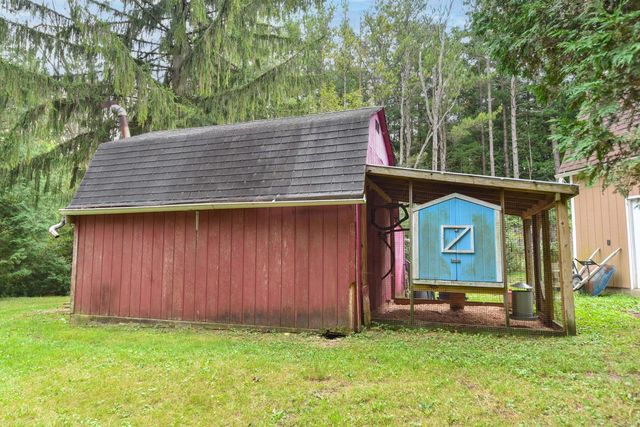 741 Decorah ROAD, West Bend, WI 53095