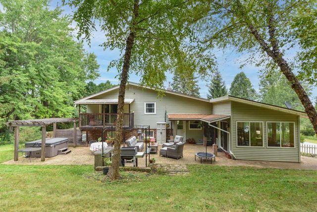 741 Decorah ROAD, West Bend, WI 53095