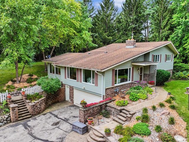 741 Decorah ROAD, West Bend, WI 53095