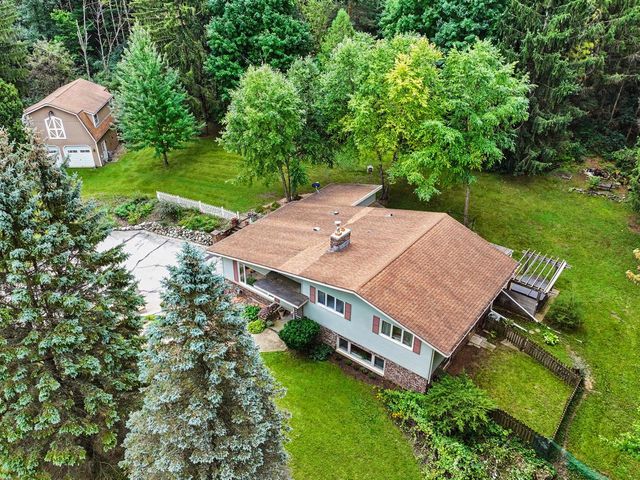 741 Decorah ROAD, West Bend, WI 53095