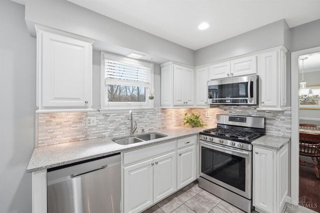 9678 Iris Drive, West Chester, OH 45241