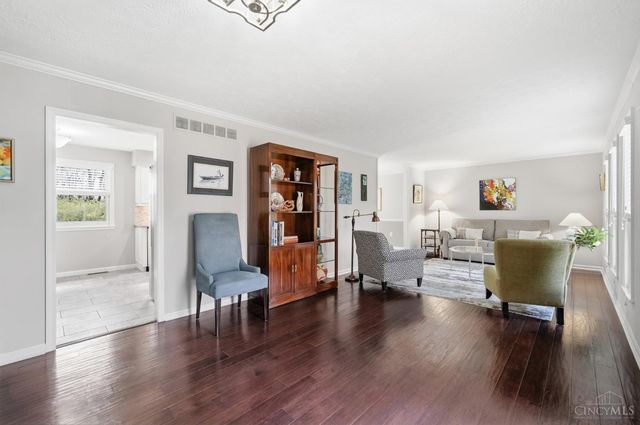 9678 Iris Drive, West Chester, OH 45241