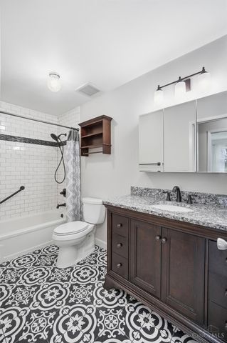 9678 Iris Drive, West Chester, OH 45241