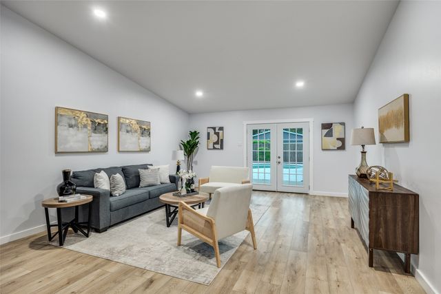 2822 Teakwood Drive, Garland, TX 75044