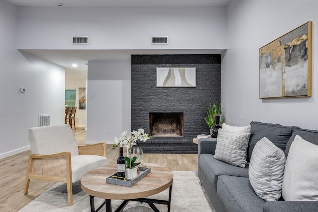 2822 Teakwood Drive, Garland, TX 75044