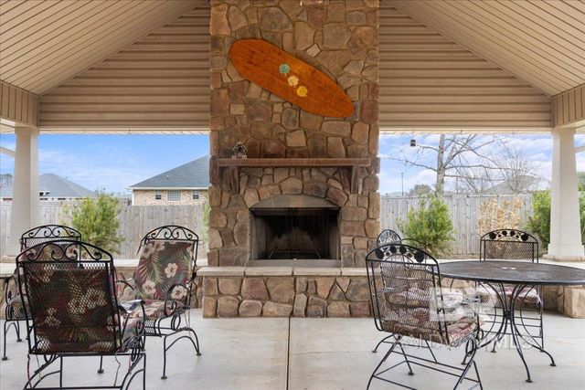 565 Vestige Mews, Foley, AL 36535