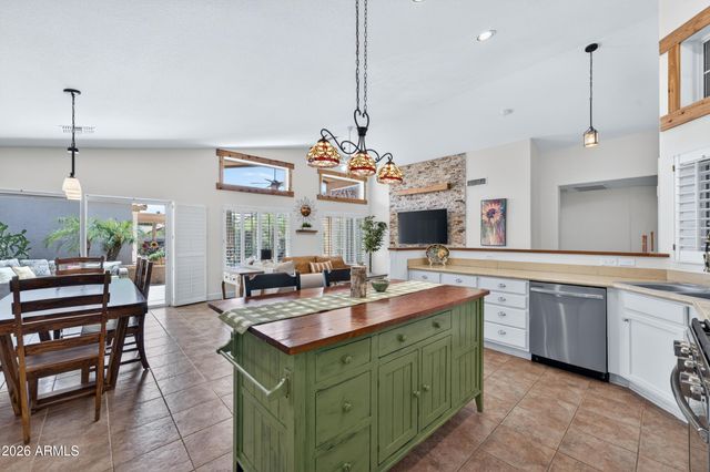 15777 W ROANOKE Avenue, Goodyear, AZ 85395