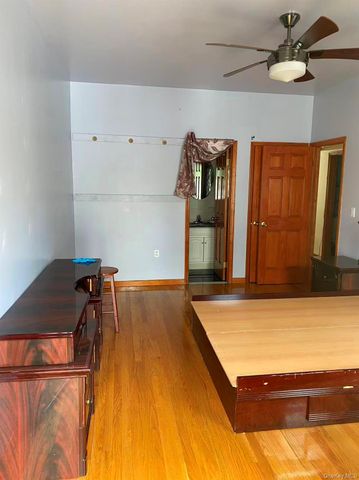 14244 56th Road, Flushing, NY 11355