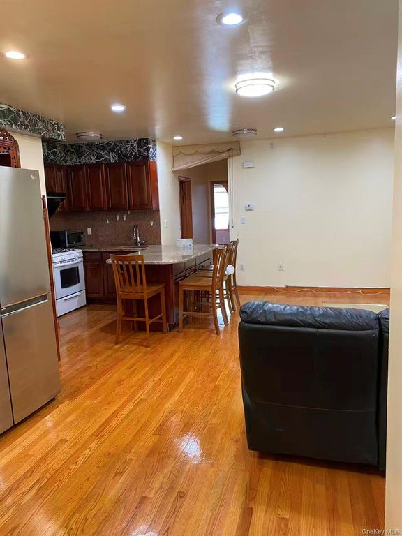 14244 56th Road, Flushing, NY 11355